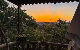 Casa confortável, pertinho da cidade e conectada a natureza